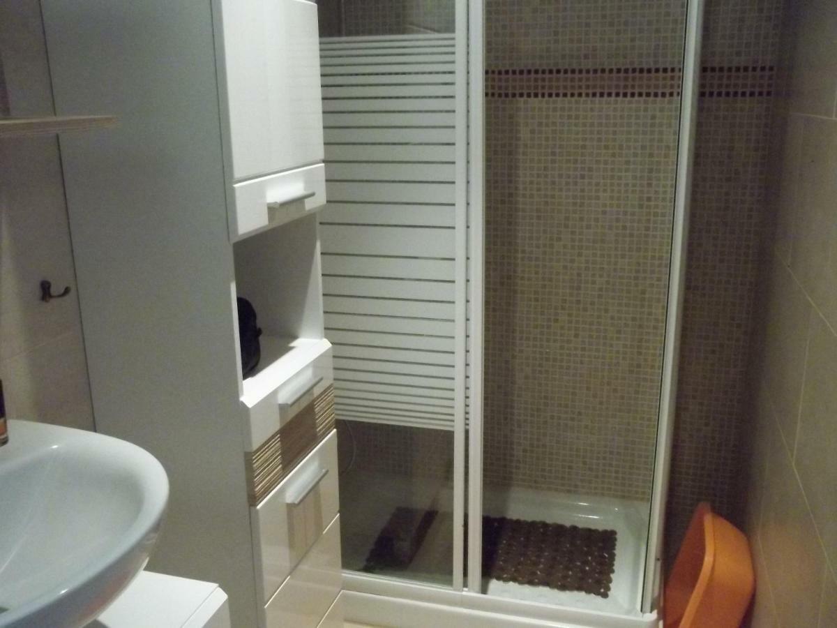Madamme Curie Apartment Торевьиа Экстерьер фото